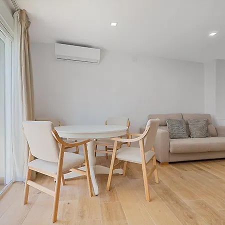 Dennilenni A Centro *